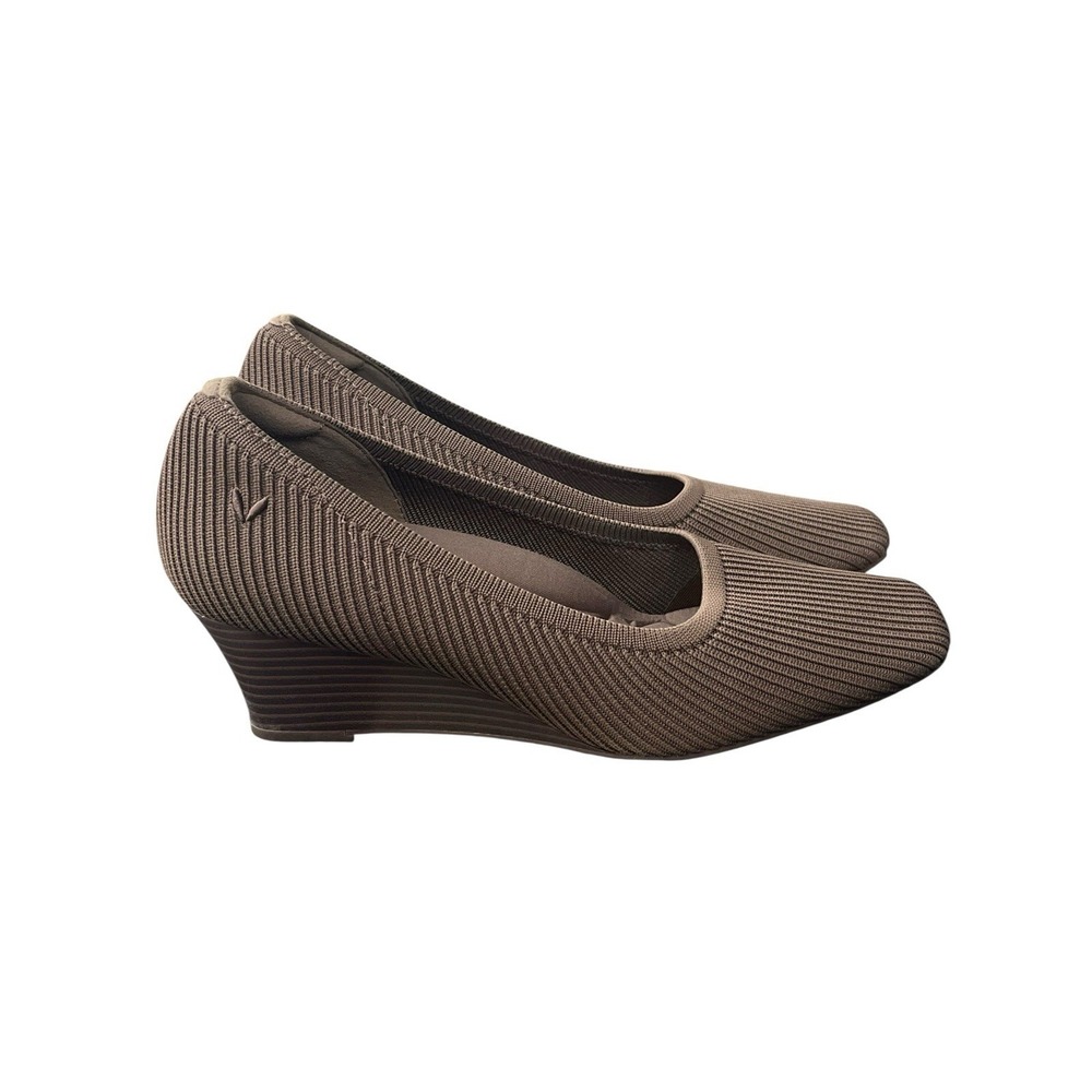 Vivaia Margot‎ Wedge Pro Espresso Knit Pump Square Toe Shoes Womens 7 EU 37.5
